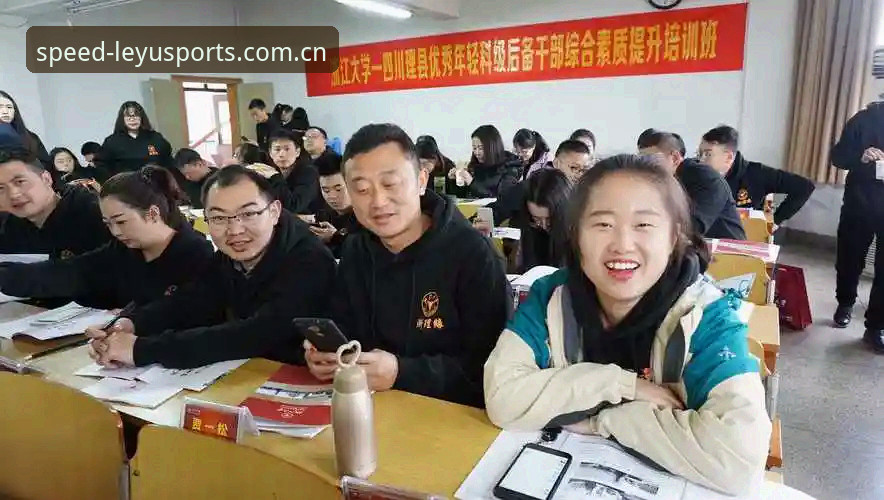 乐鱼平台哪个好？从马赛总监的艰难抉择看体育管理的领导力博弈
